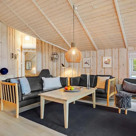 Casa de Férias Baekholmen Ix *