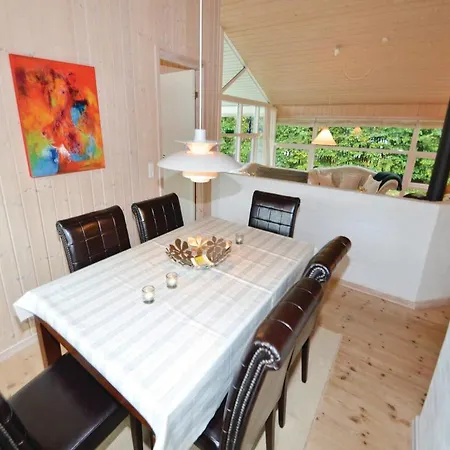 Casa de Férias Baekholmen Ix