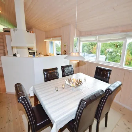 Baekholmen Ix * Ebeltoft